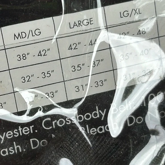 NWOT Adult Mens Vampire Costume L - Picture 5 of 8